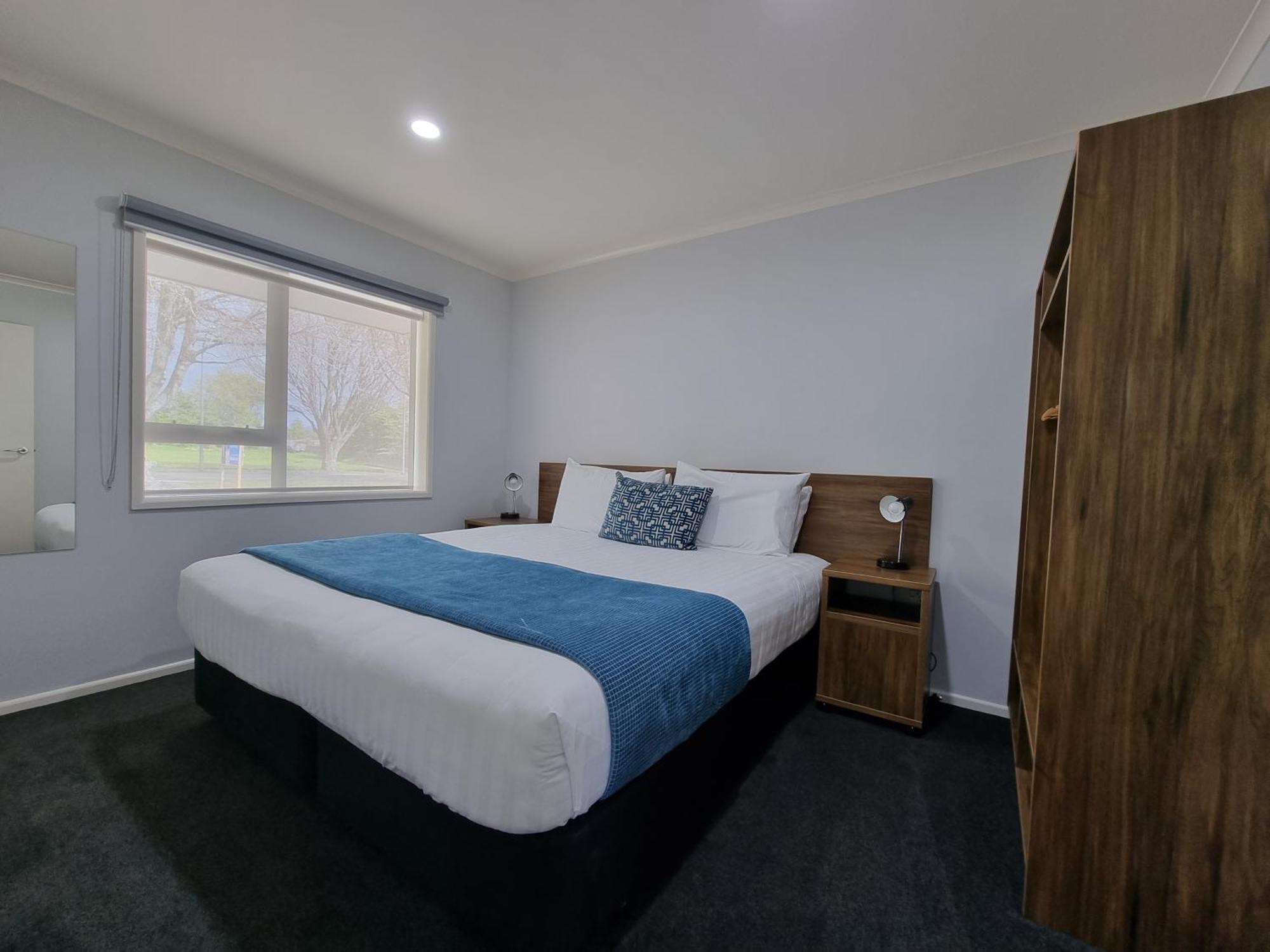 Antonio Mews Motel Стратфорд Экстерьер фото